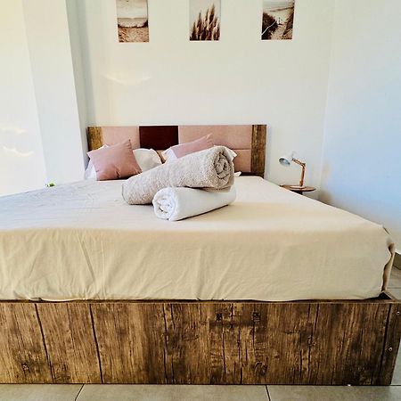 Modern Flat In Flic En Flac-Walk To The Beach エクステリア 写真